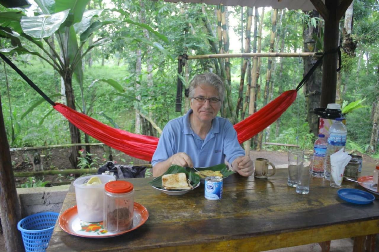 Tereng Wilis Jungle Inn Tetebatu Exteriér fotografie